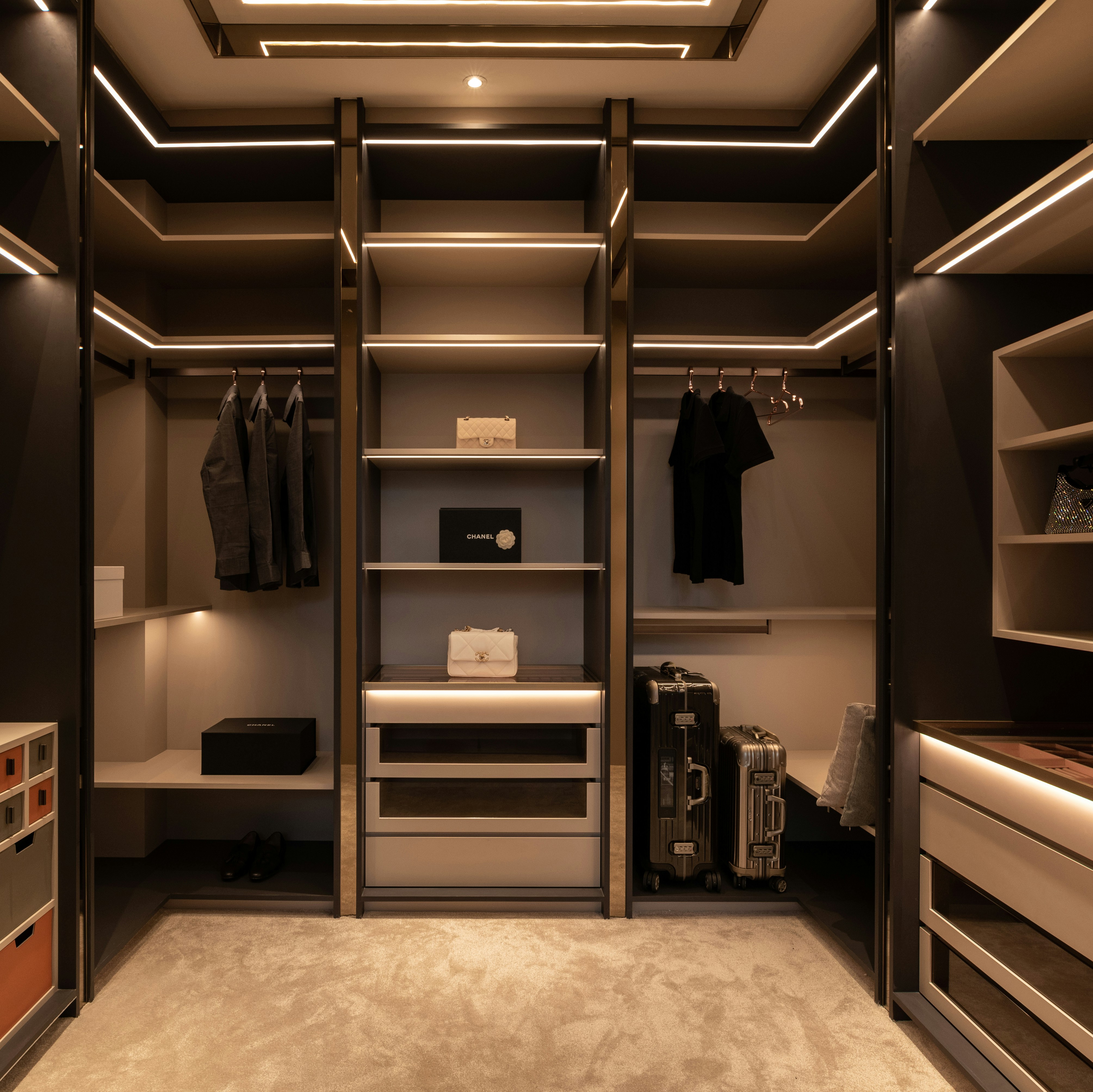 Integrated TV Unit and Wardrobe 15